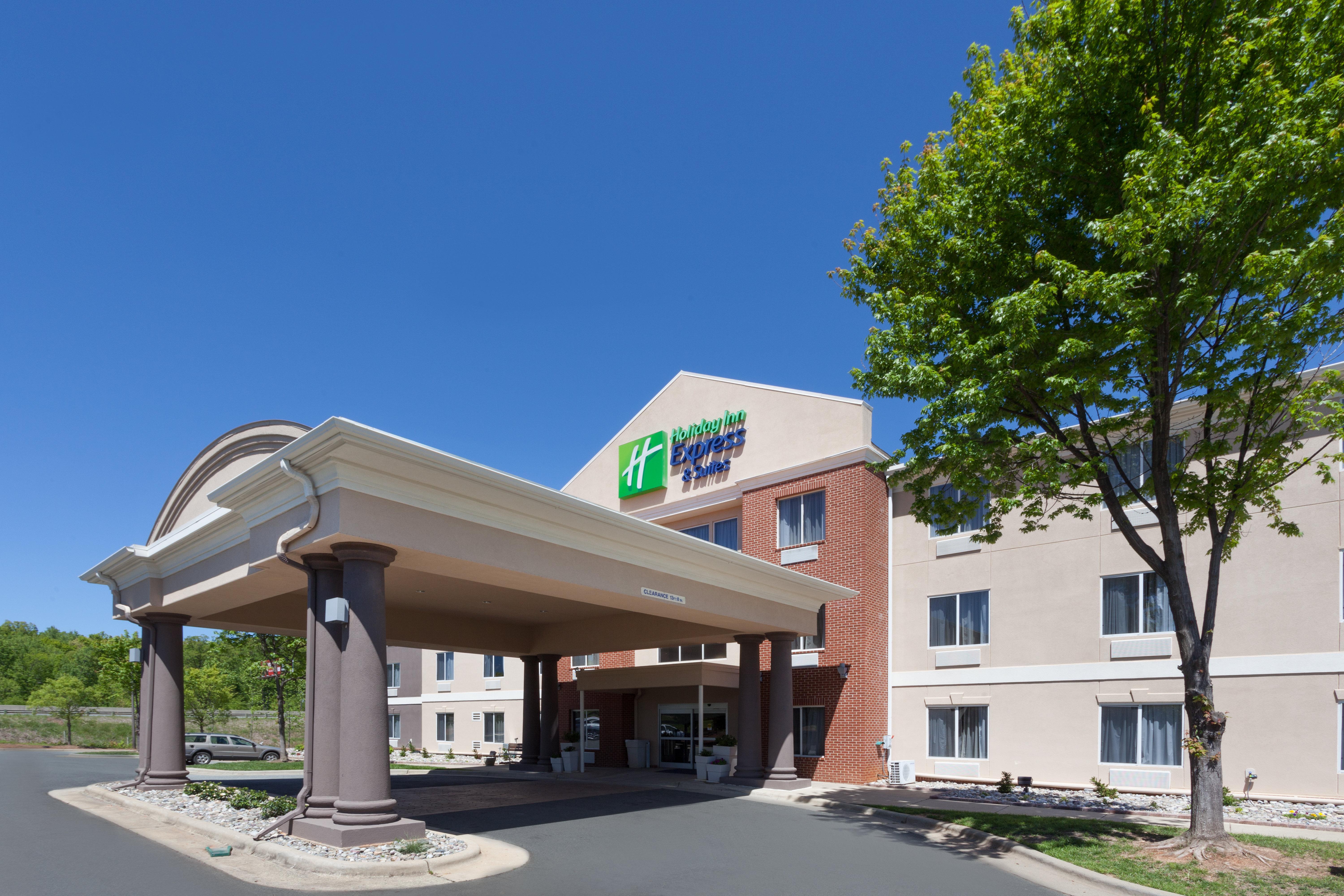 Holiday Inn Express Hotel & Suites Mebane By Ihg Εξωτερικό φωτογραφία