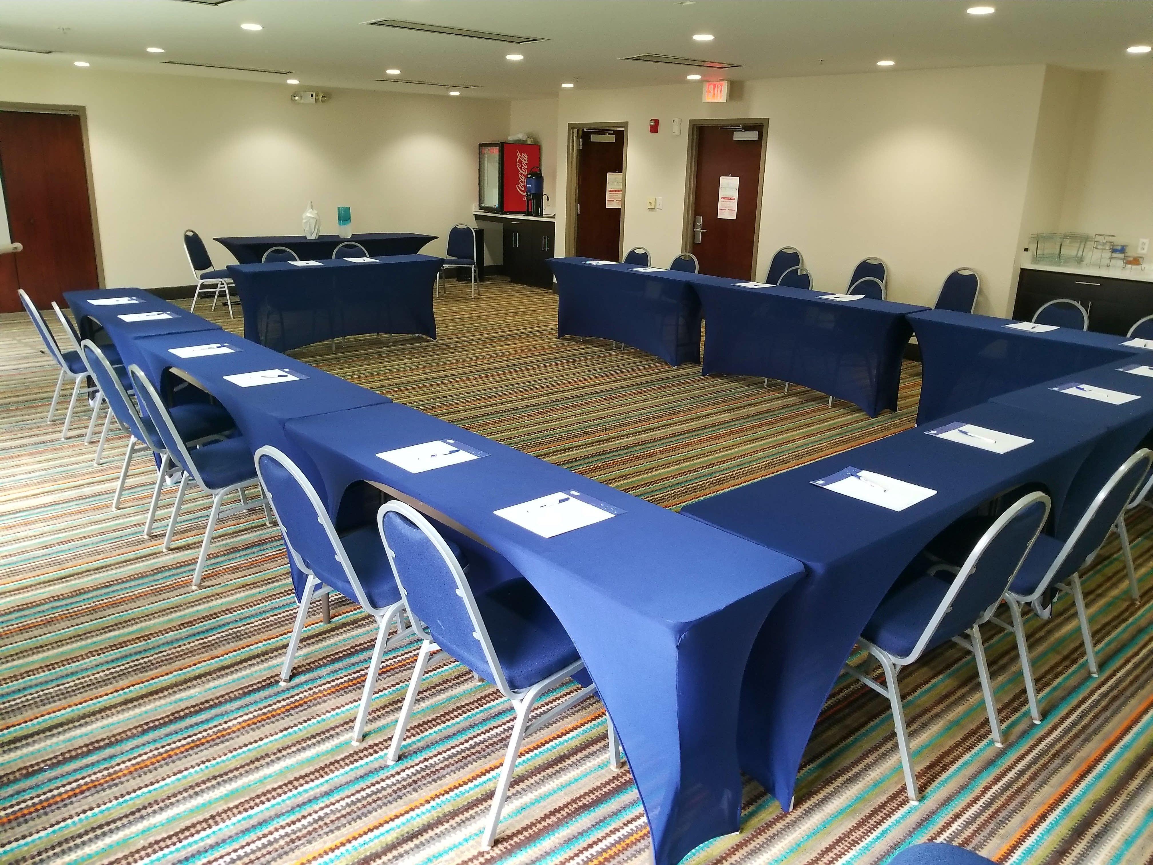 Holiday Inn Express Hotel & Suites Mebane By Ihg Εξωτερικό φωτογραφία