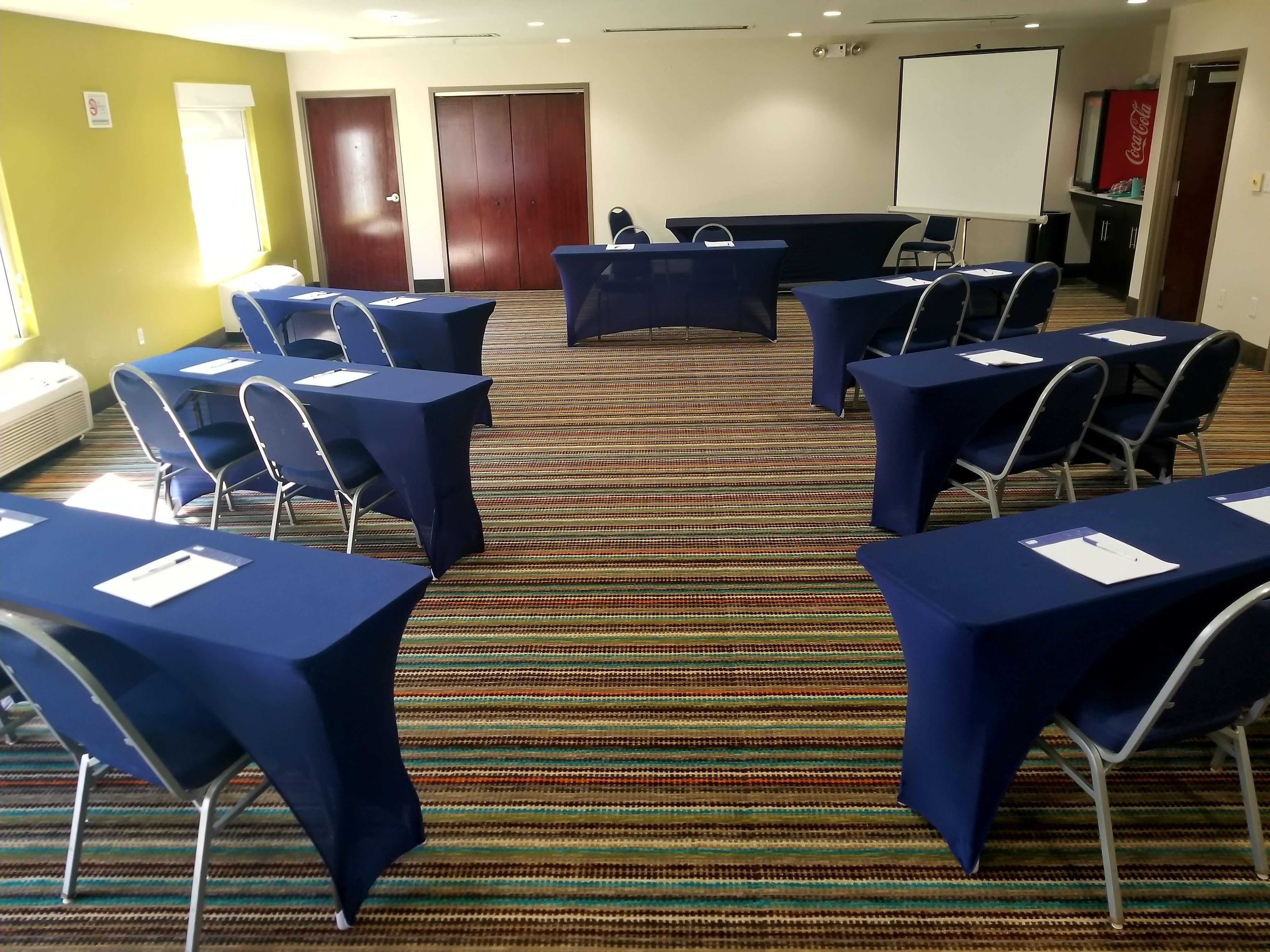 Holiday Inn Express Hotel & Suites Mebane By Ihg Εξωτερικό φωτογραφία