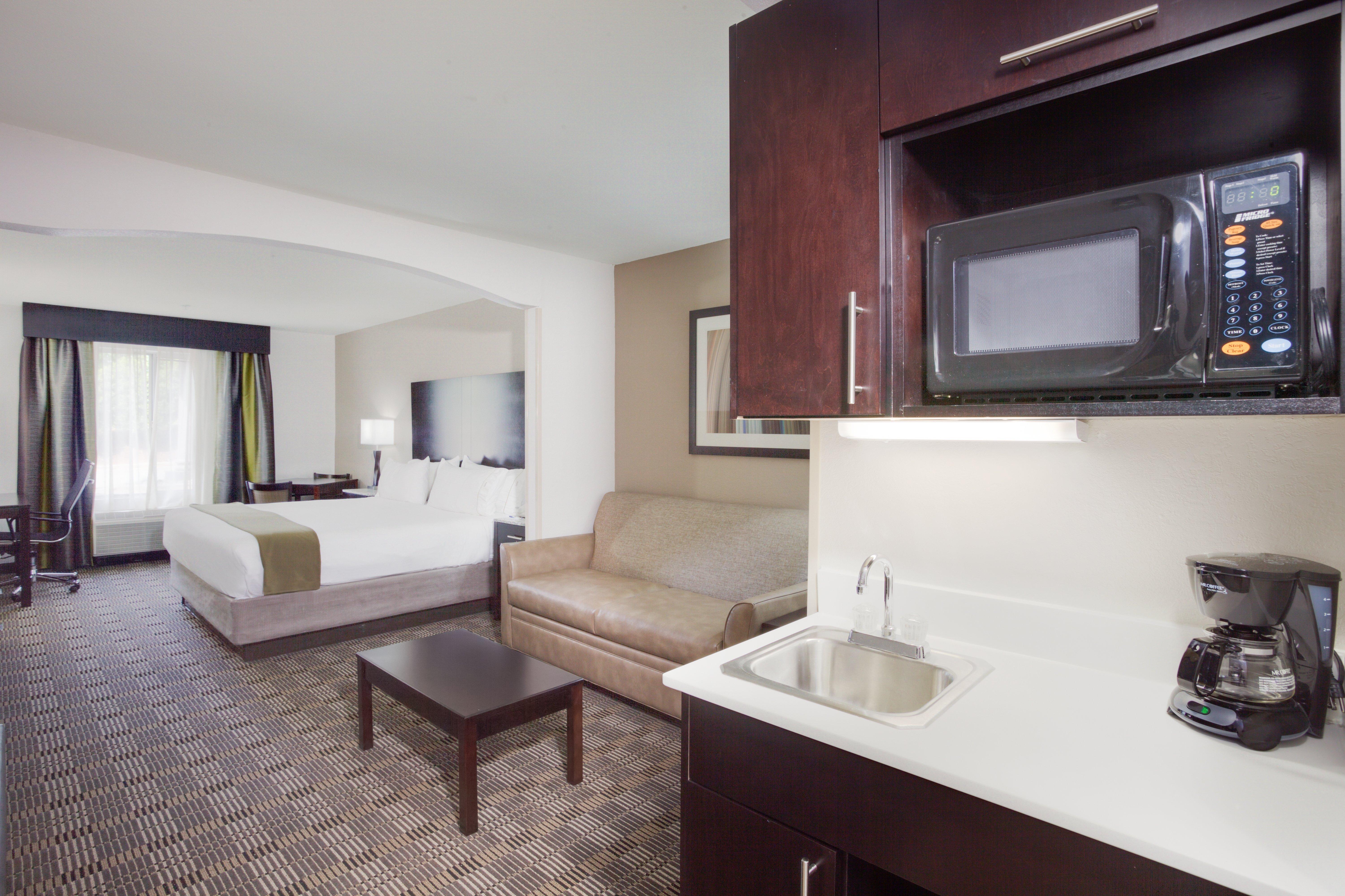 Holiday Inn Express Hotel & Suites Mebane By Ihg Εξωτερικό φωτογραφία